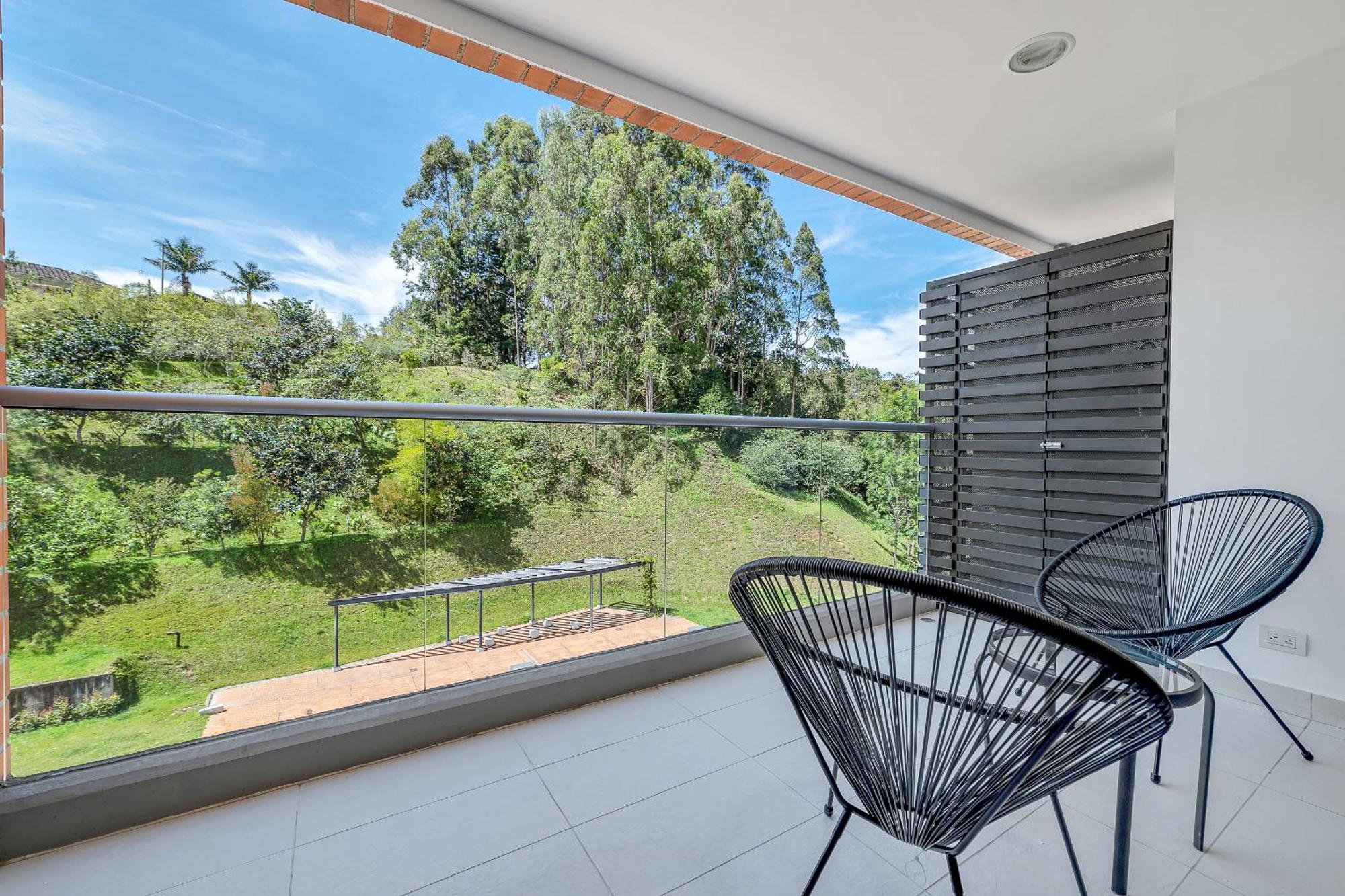 Portanova Suites By Adventu Rionegro Luaran gambar