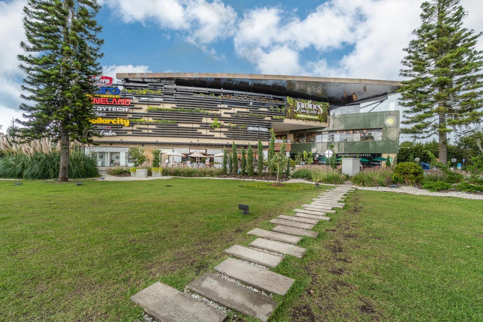 Portanova Suites By Adventu Rionegro Luaran gambar
